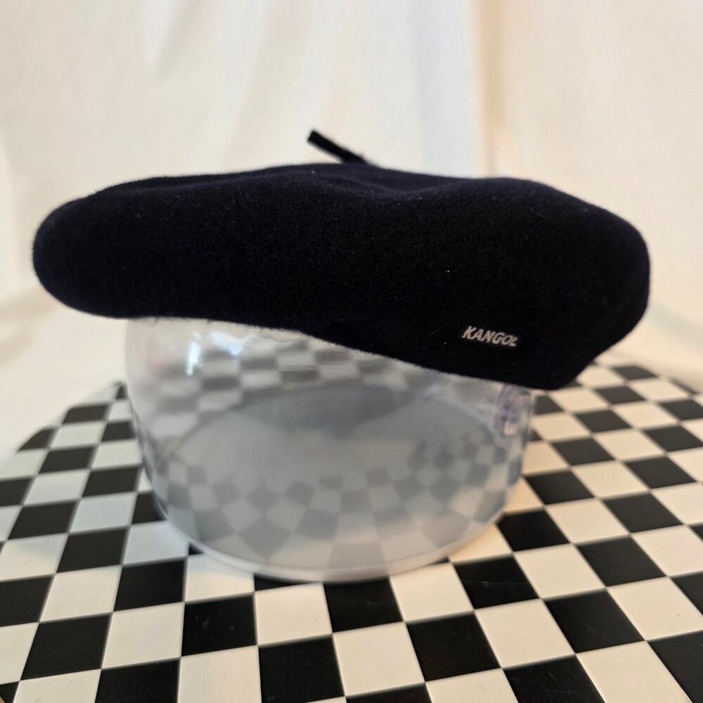 Kangol Anglobasque 100% Wool French Beret Dark Blue Hat Womens Size S New‎